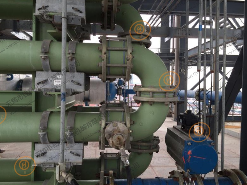 搪玻璃管式水解反應(yīng)器現(xiàn)場圖